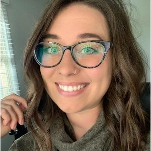 Meet your Posher, Sydney!